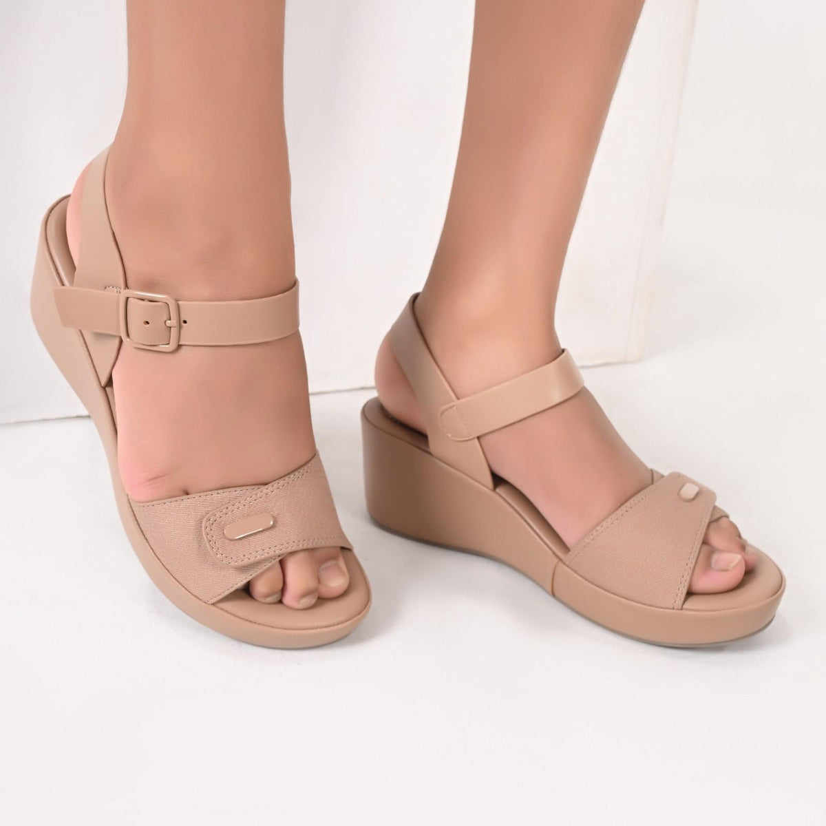 Tia Sandals