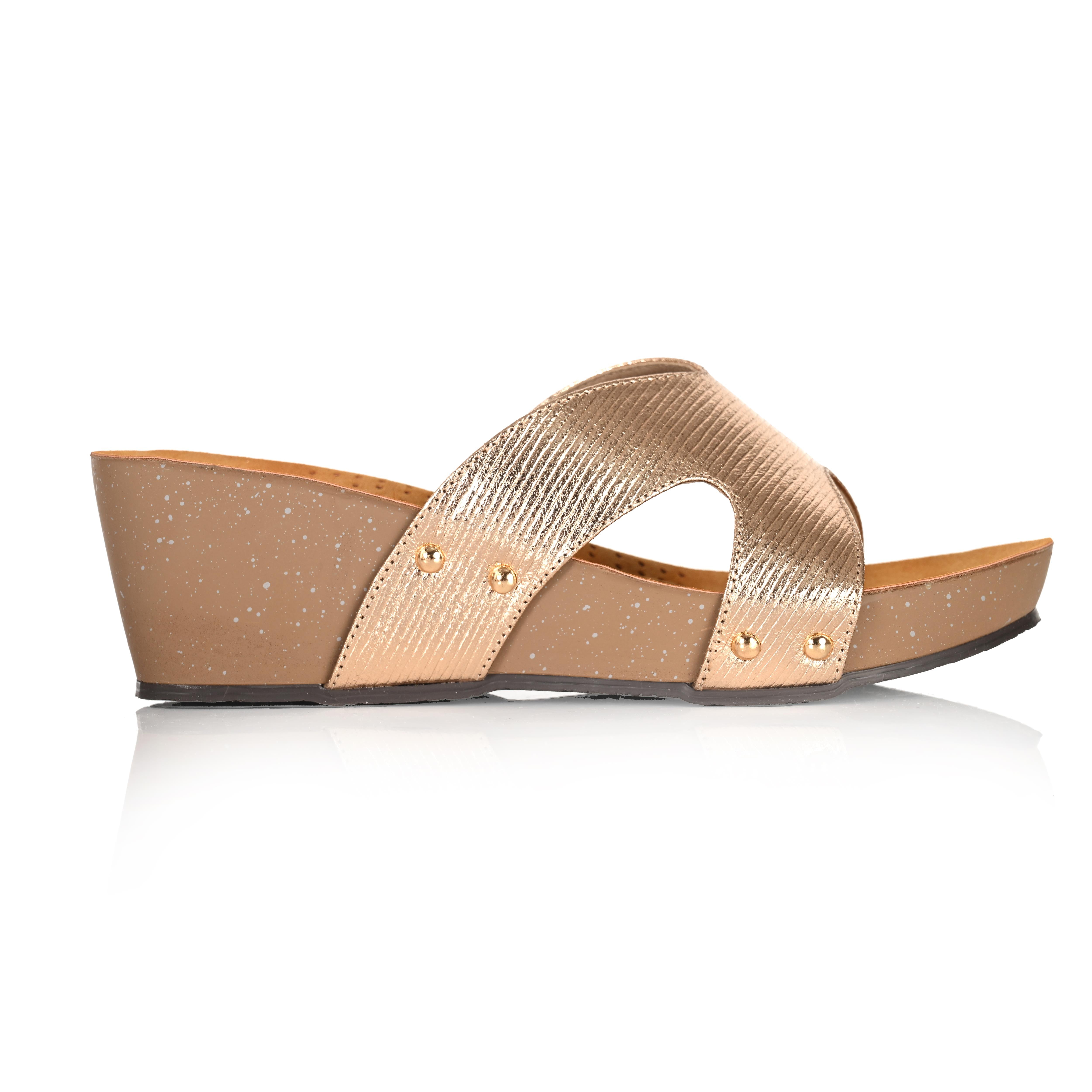 Tarini Wedges