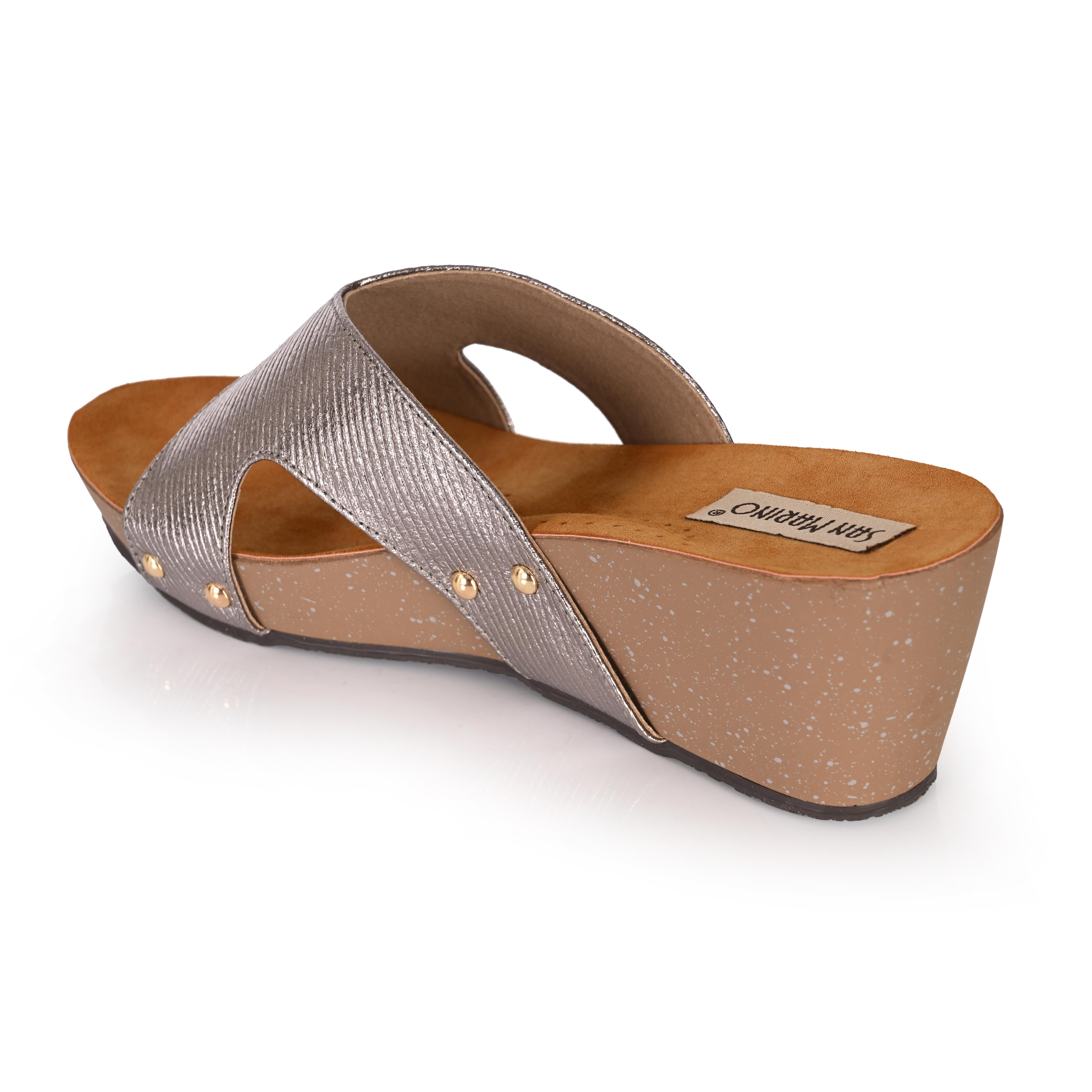 Tarini Wedges