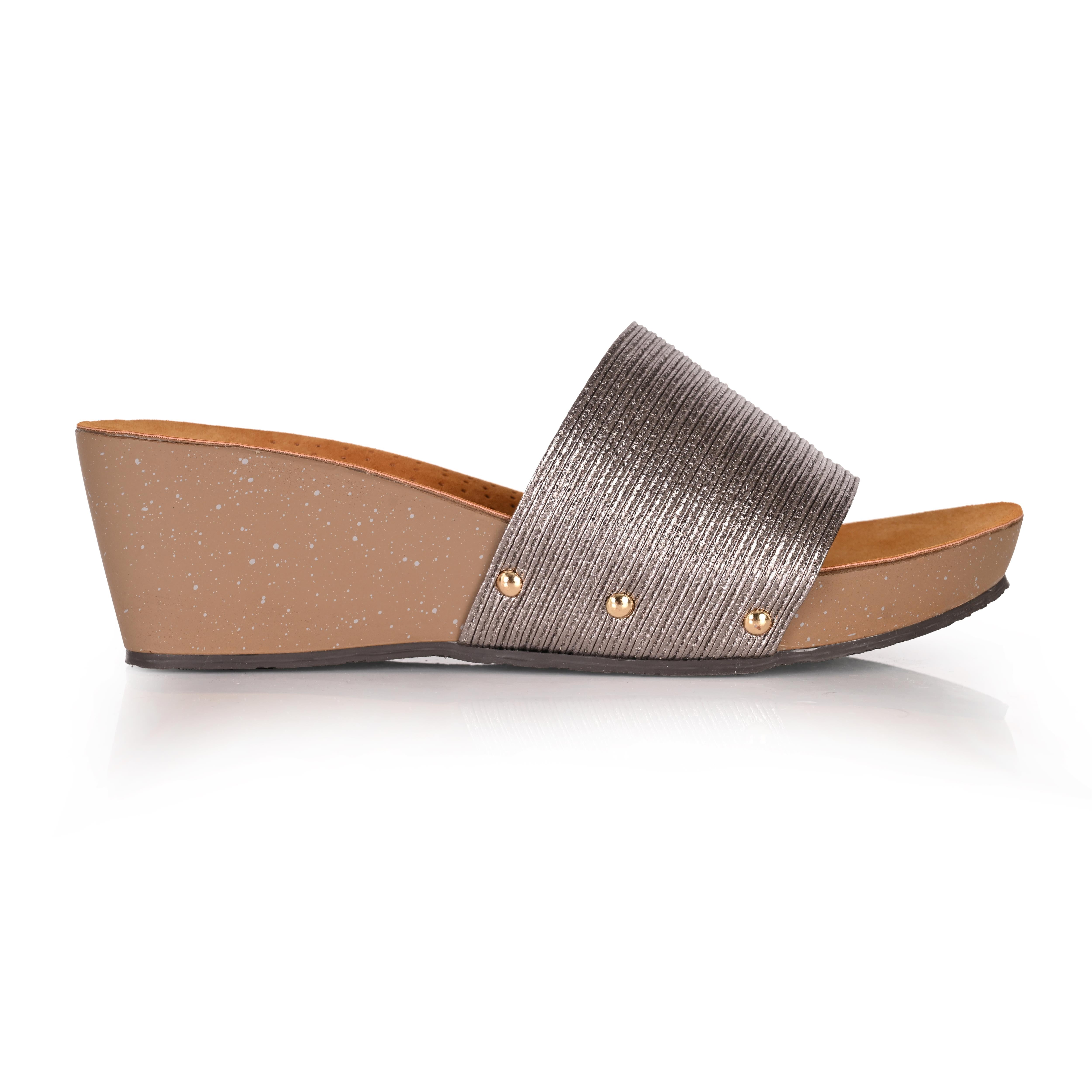 Aashna Wedges