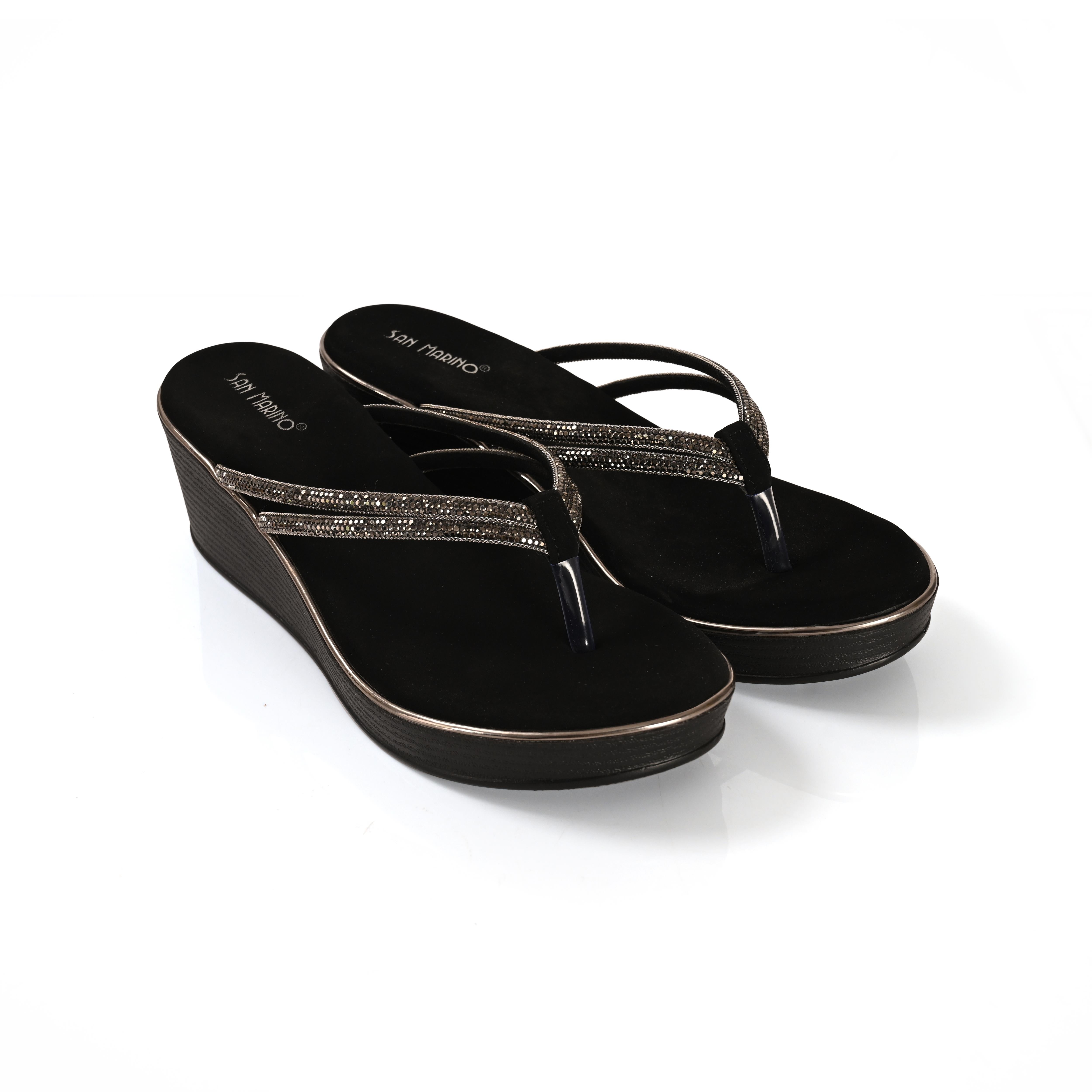 Saaya Wedges