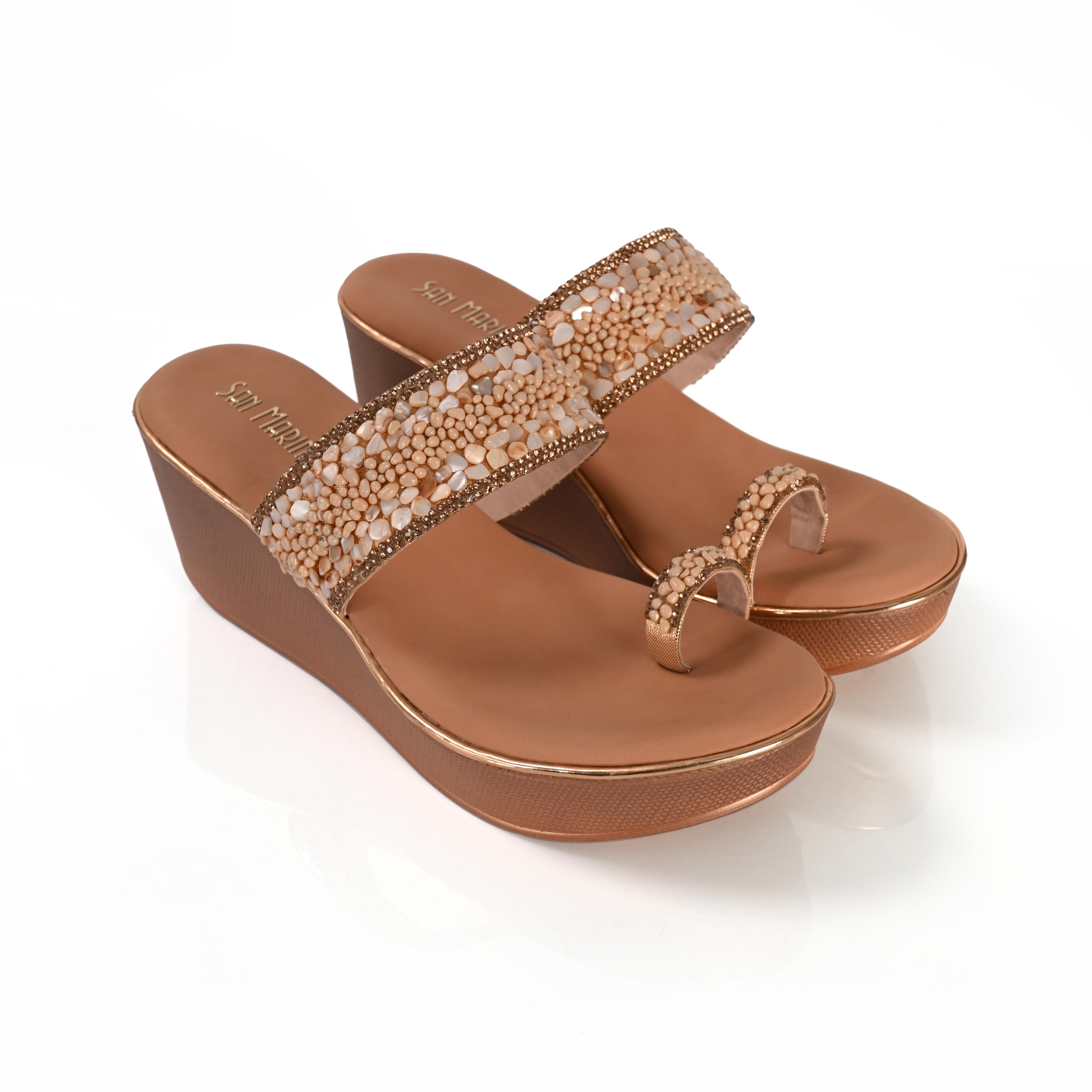 Ratna Wedges