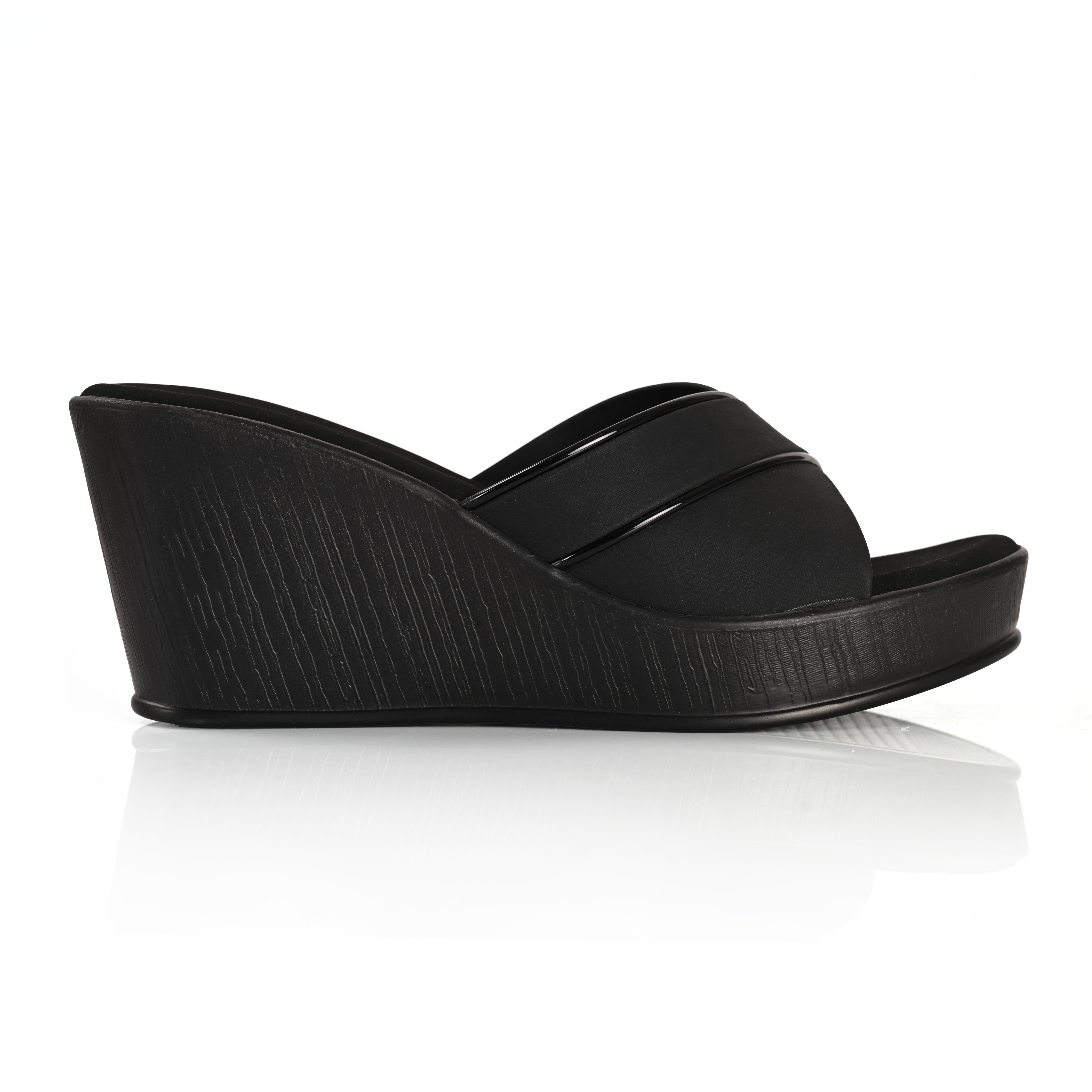 Grace Wedges