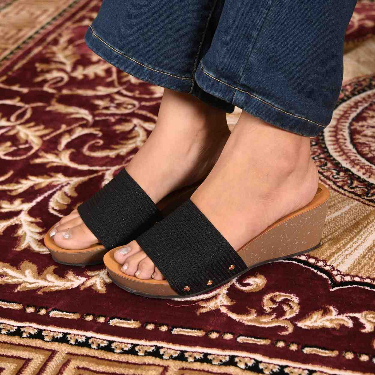 Aura Wedges