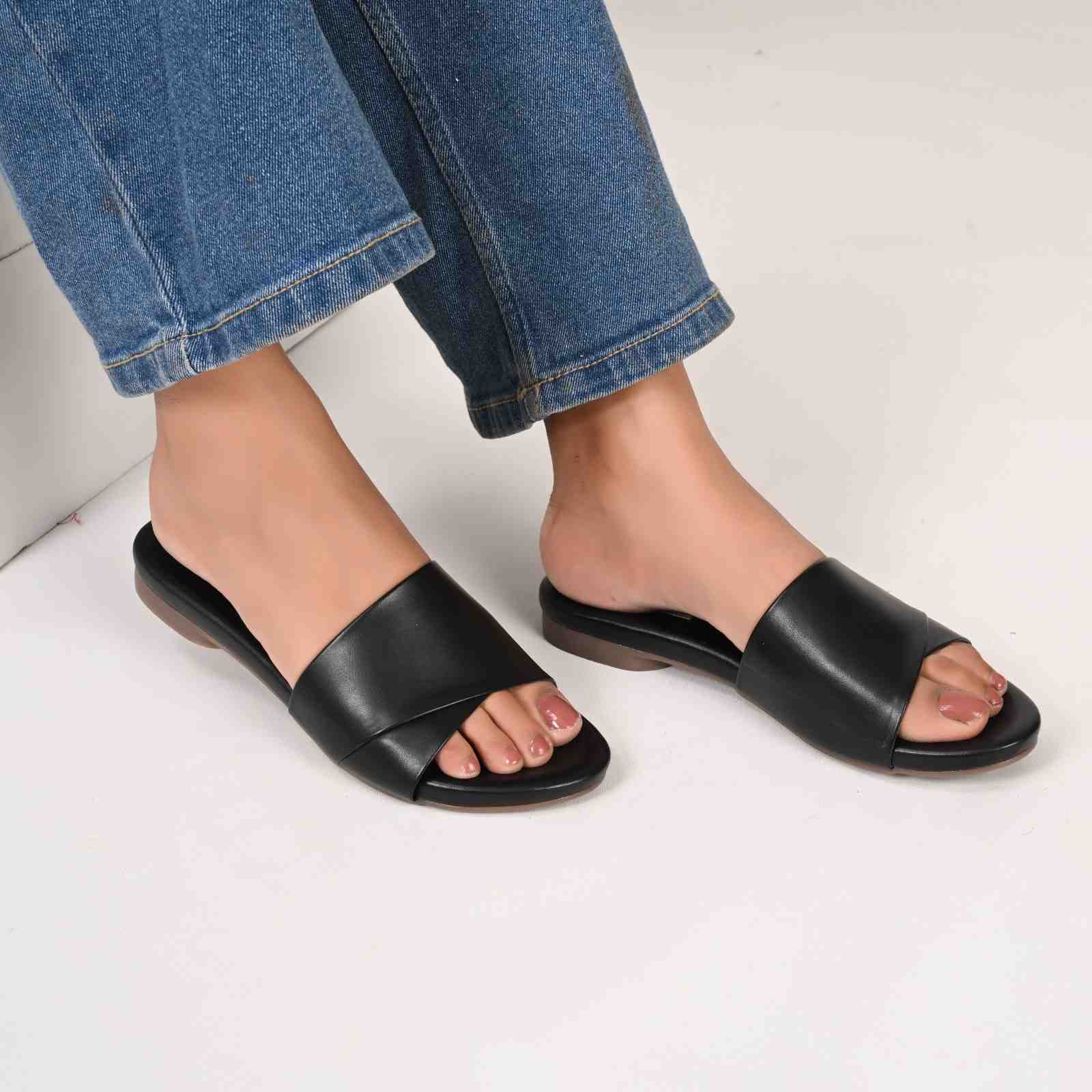 Moana Flats