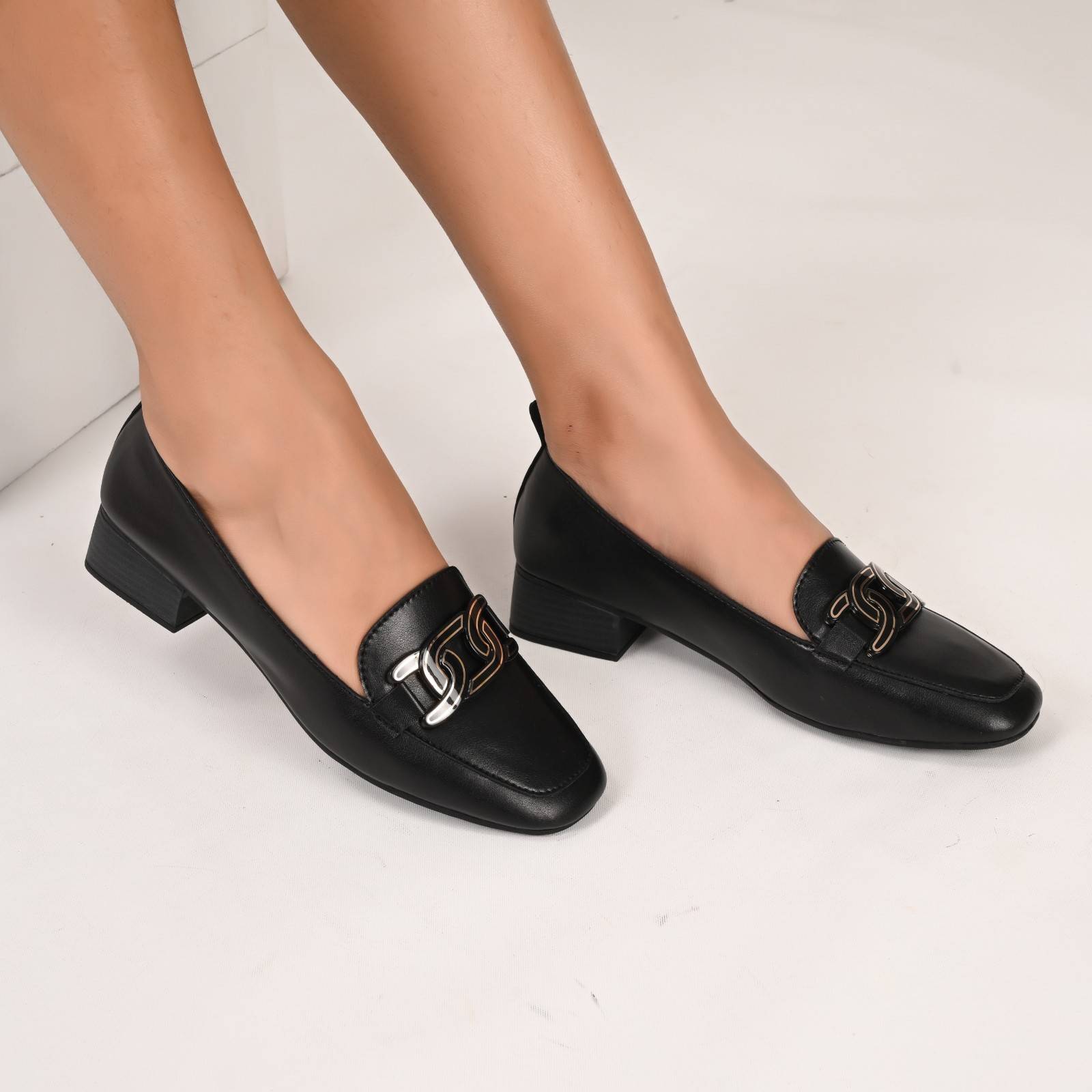Nova Loafers