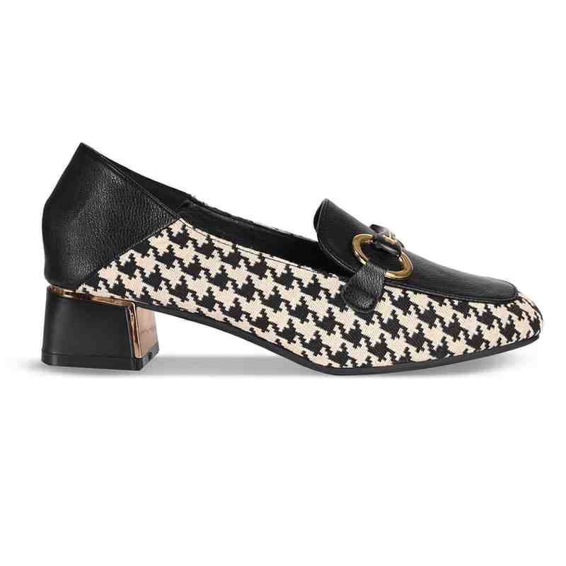 Astrid Loafers