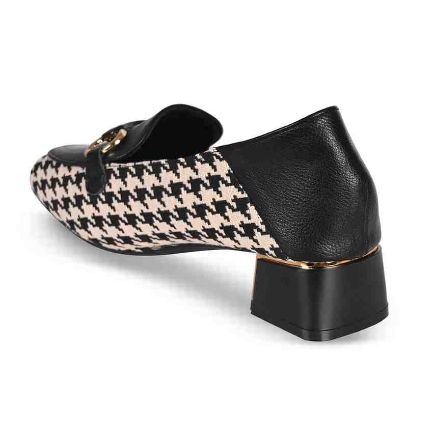 Astrid Loafers