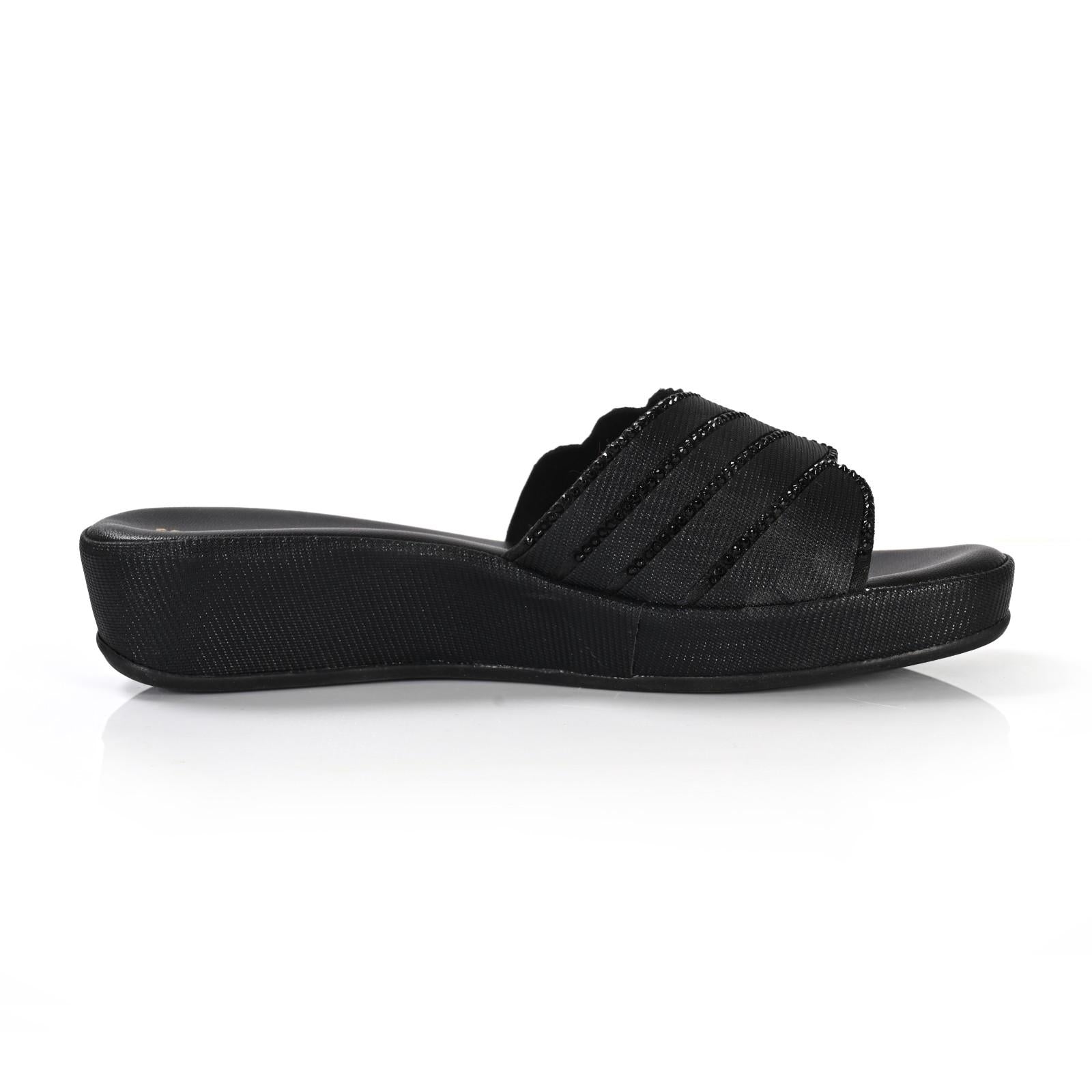 Raina Flats