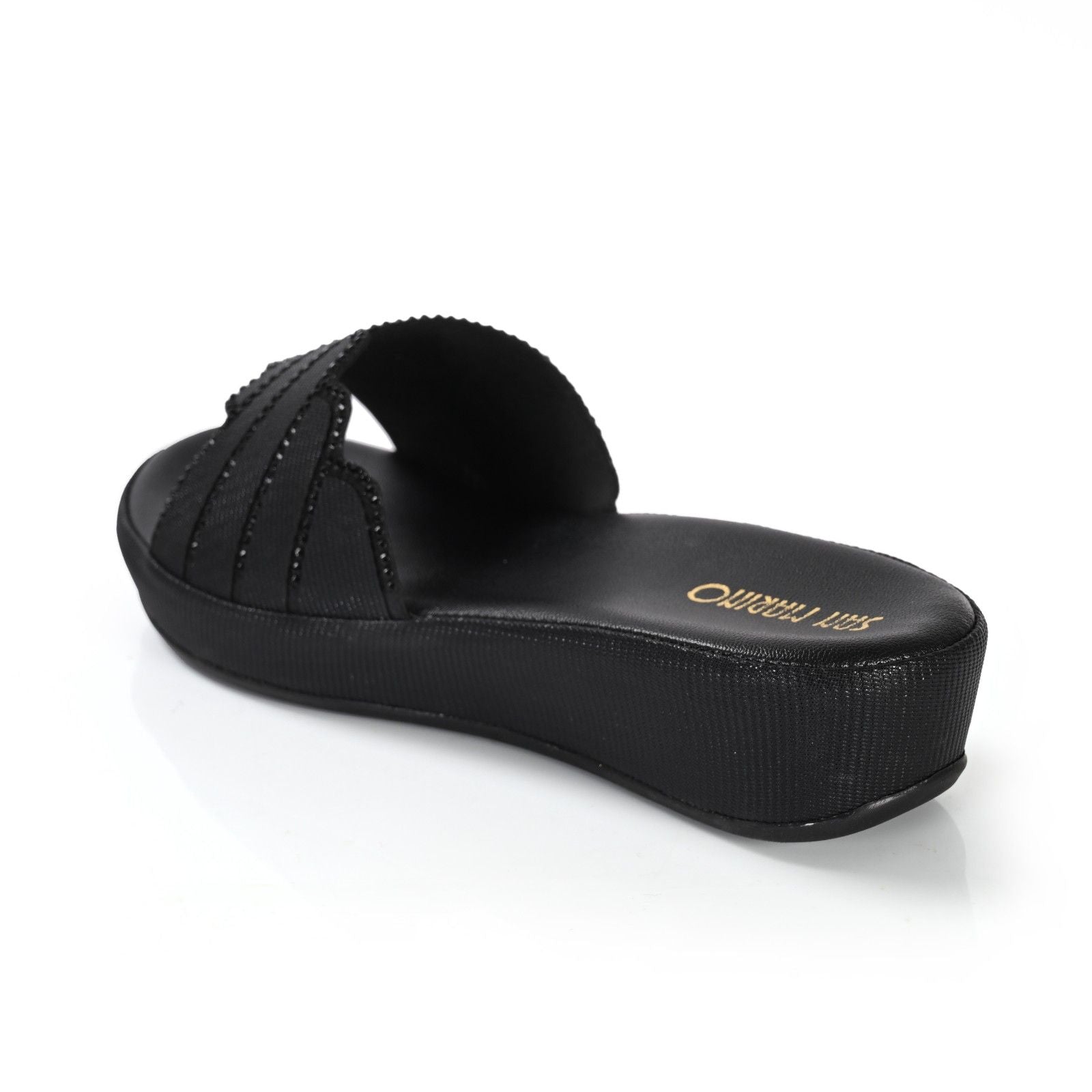 Raina Flats
