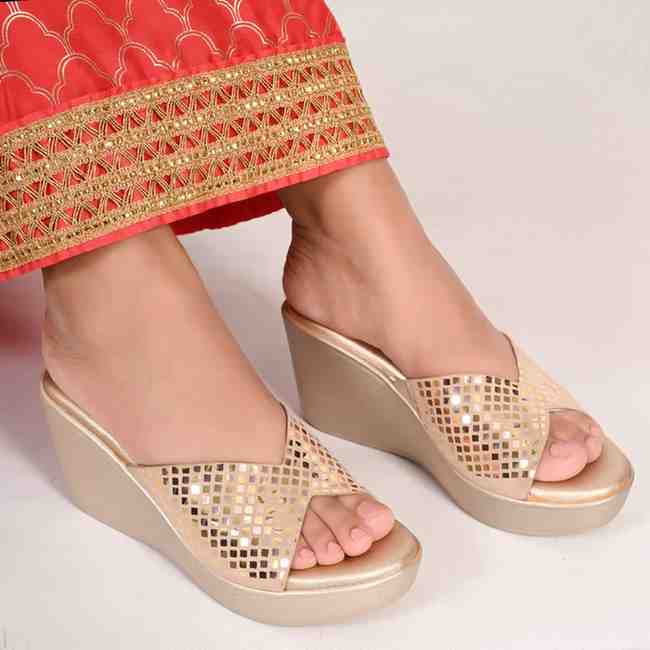 Astra Wedges