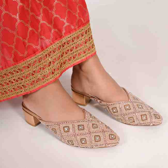 Noor Mules