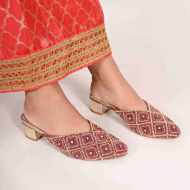 Noor Mules