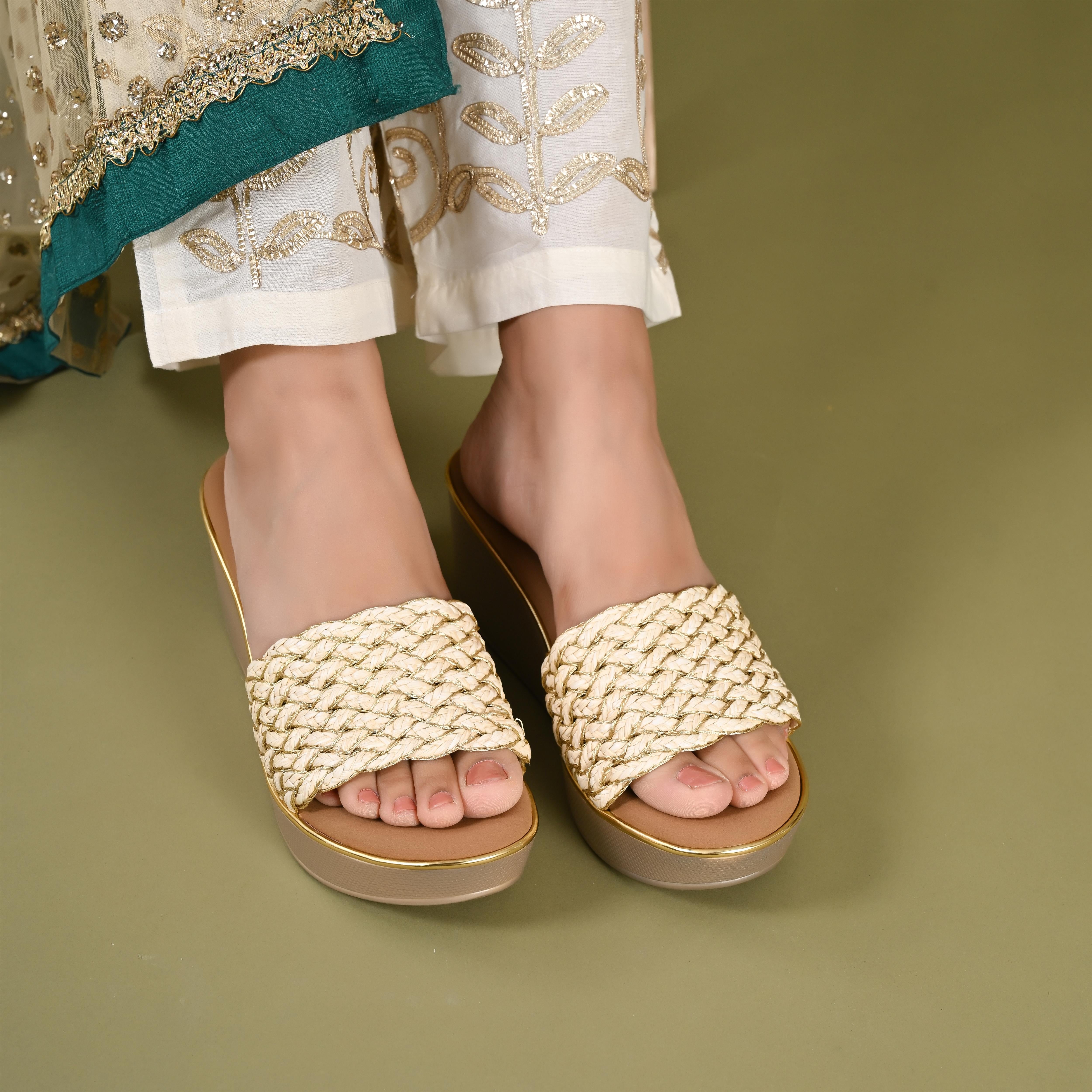 Veda Wedges