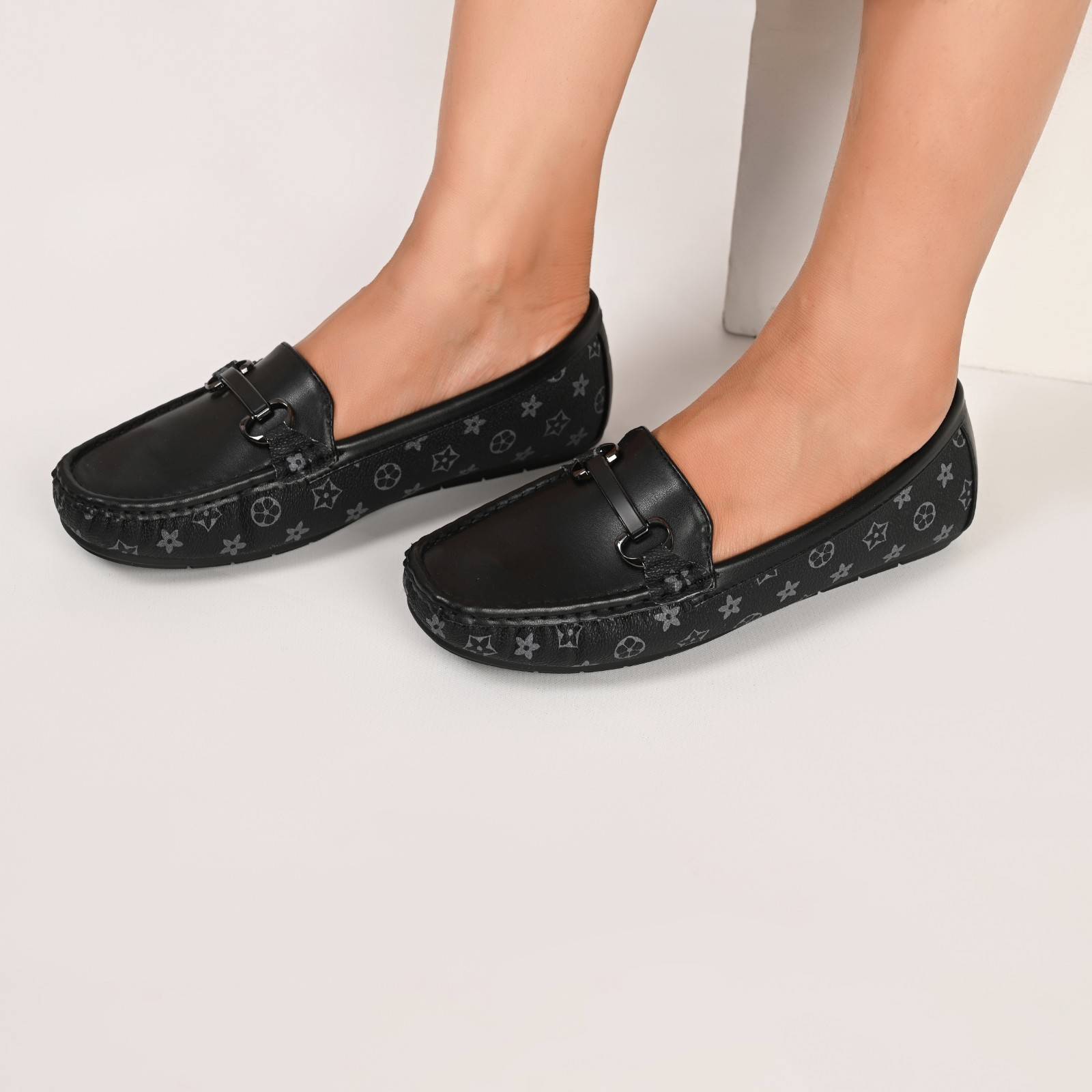 Sutton Loafers