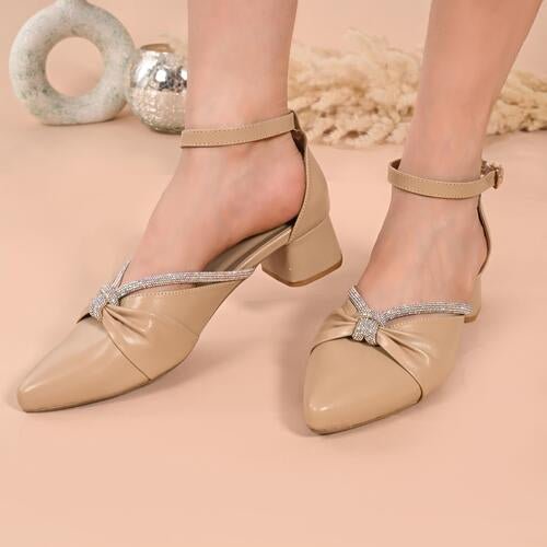 Dazzle Pumps - shoebank.in