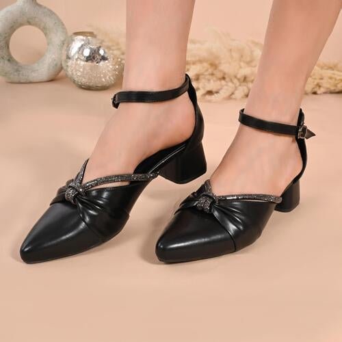 Dazzle Pumps - shoebank.in